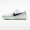 Nike Revolution 8